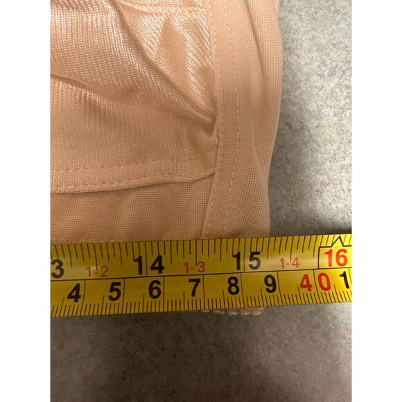 Perfect Fit Wireless Support Bra with Lace Front Size 40C- NWT - Picture 5 of 6